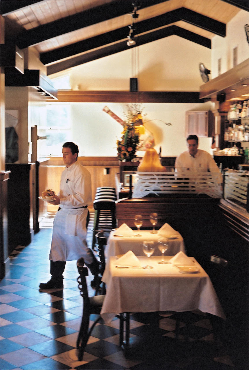 Interior of Mustards Grill